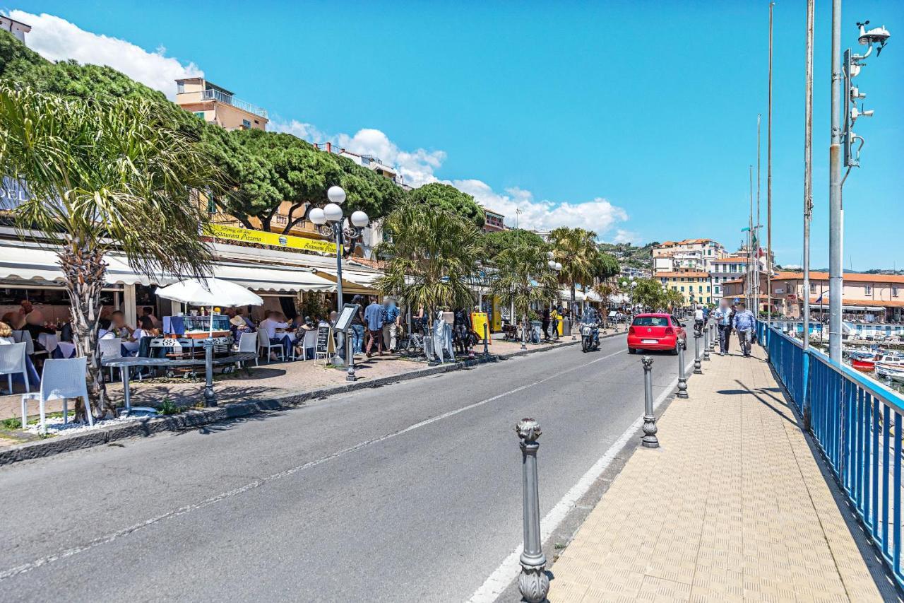 Gaudio Flat Near Ariston Theater By Wonderful Italy Apartment Sanremo Exterior photo
