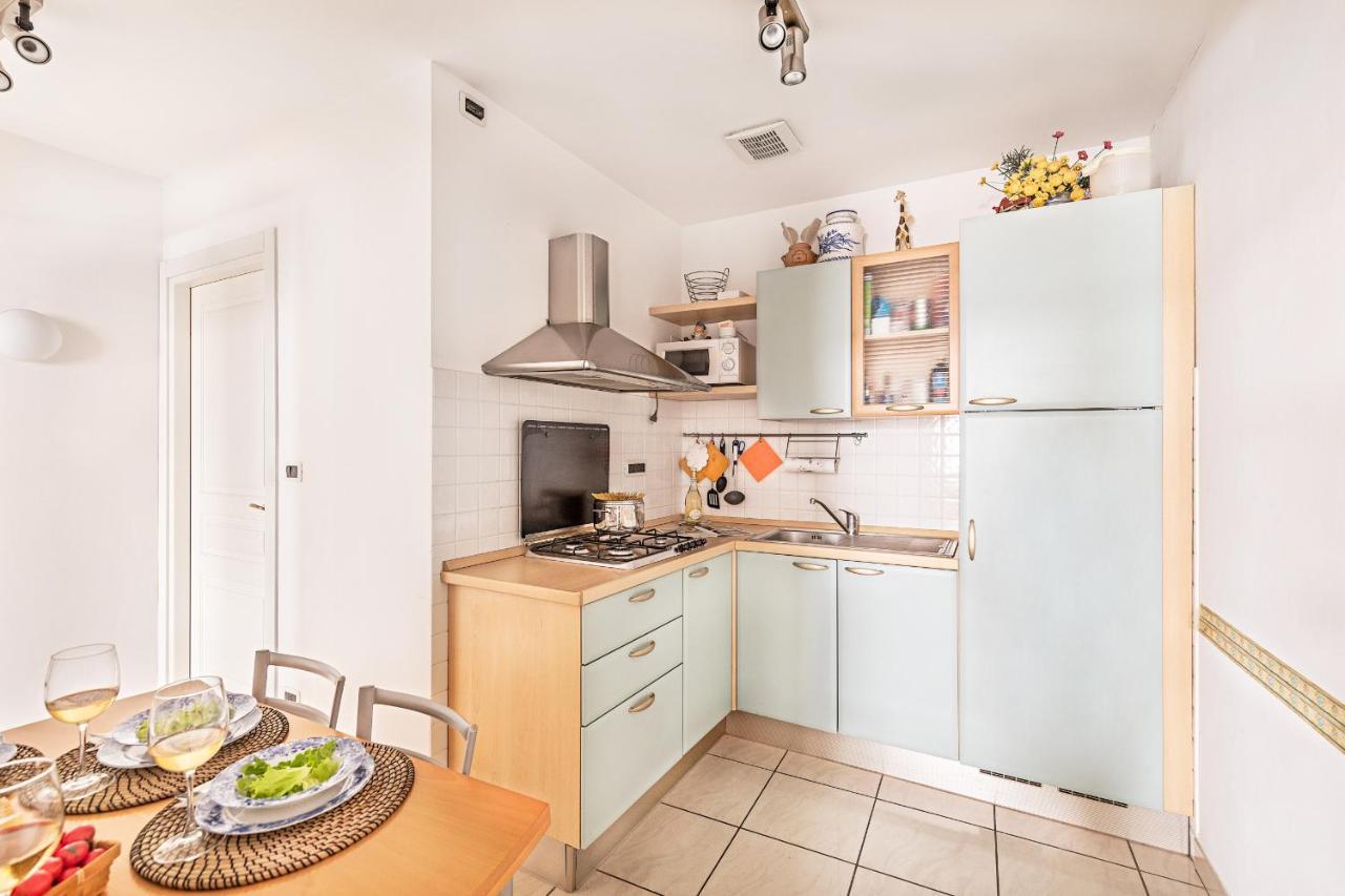 Gaudio Flat Near Ariston Theater By Wonderful Italy Apartment Sanremo Exterior photo